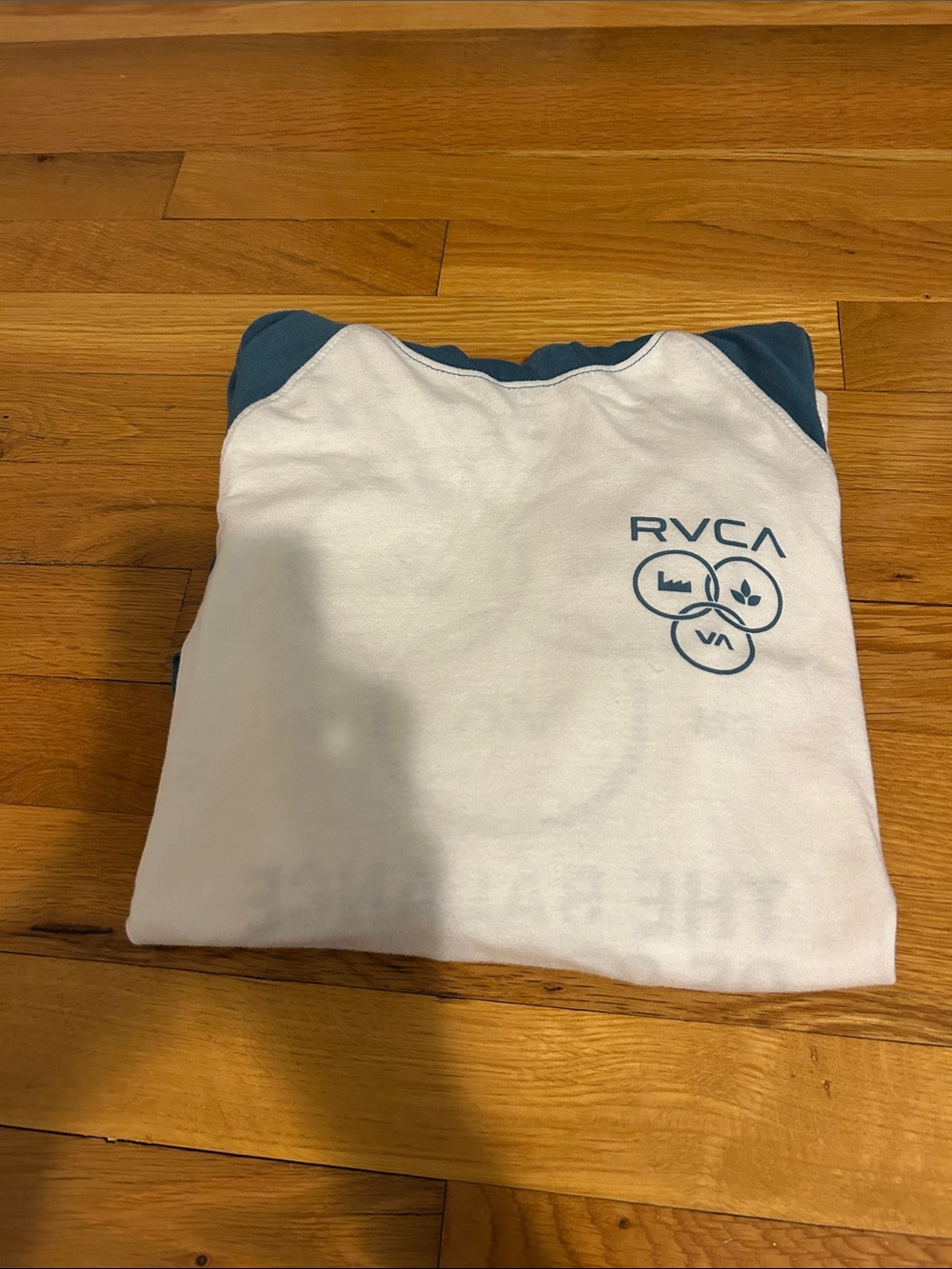 RVCA Teal and White Raglan Hooded Pullover